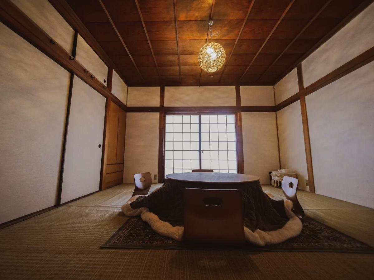 古民家ゲストハウス Chachacha Awaji Exterior foto